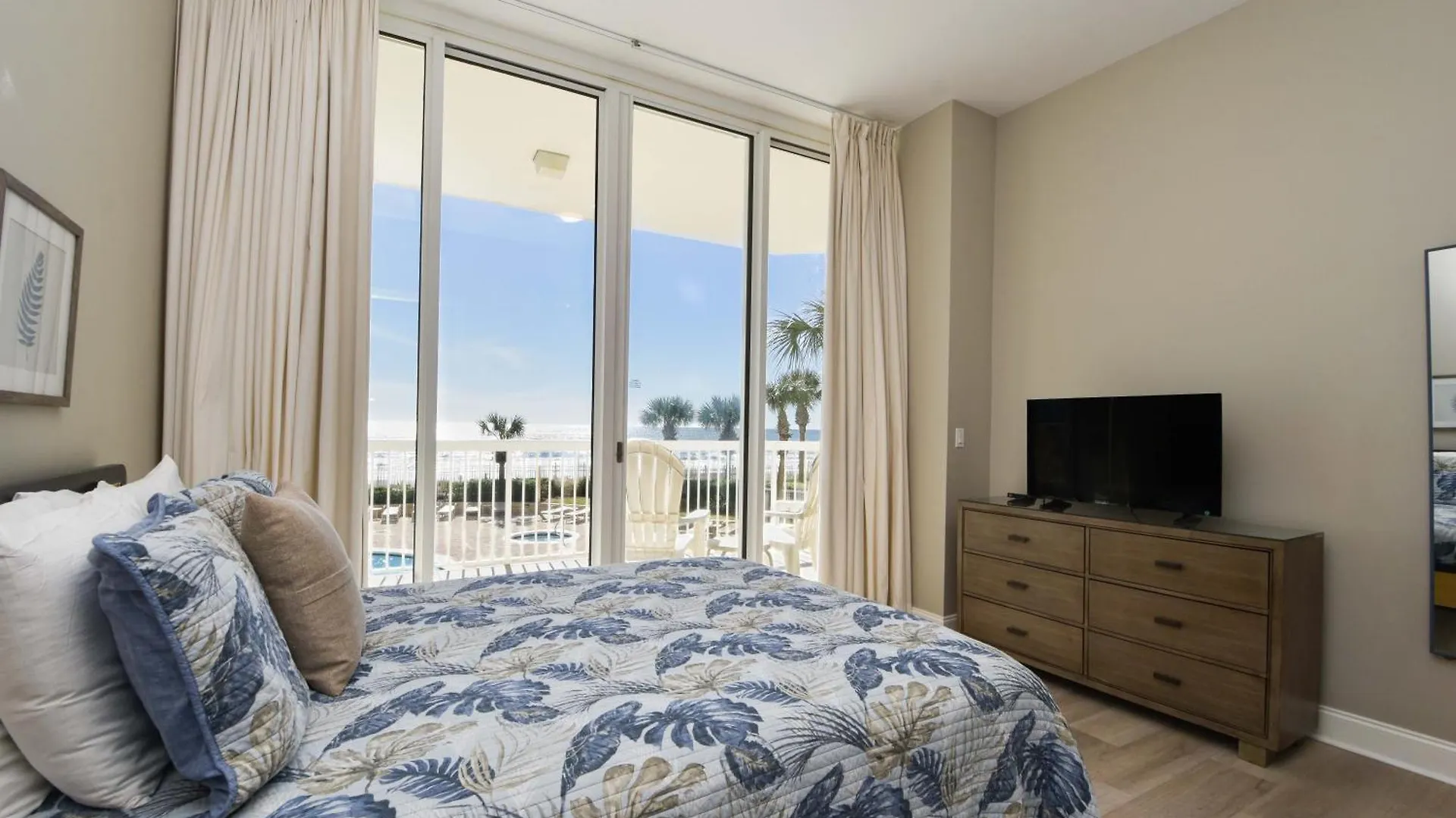 Silver Beach Towers W202 Destin 0*,  United States